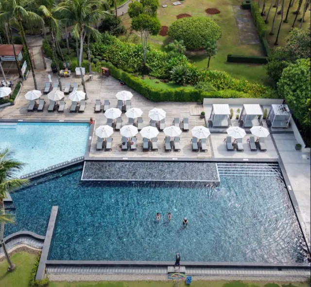 Dusit Thani Krabi Beach Resort